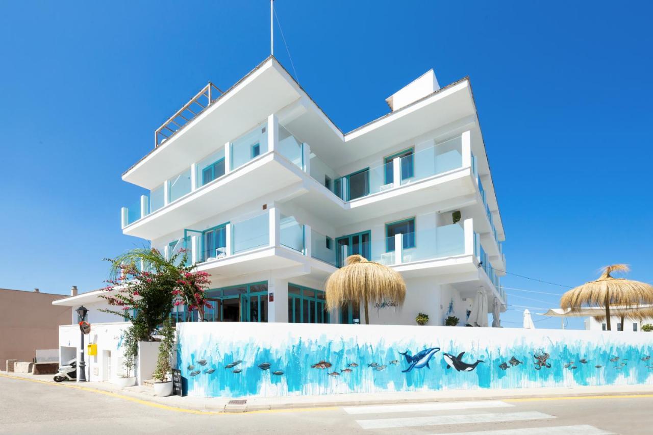 Hostal Cala Llombards Exterior photo